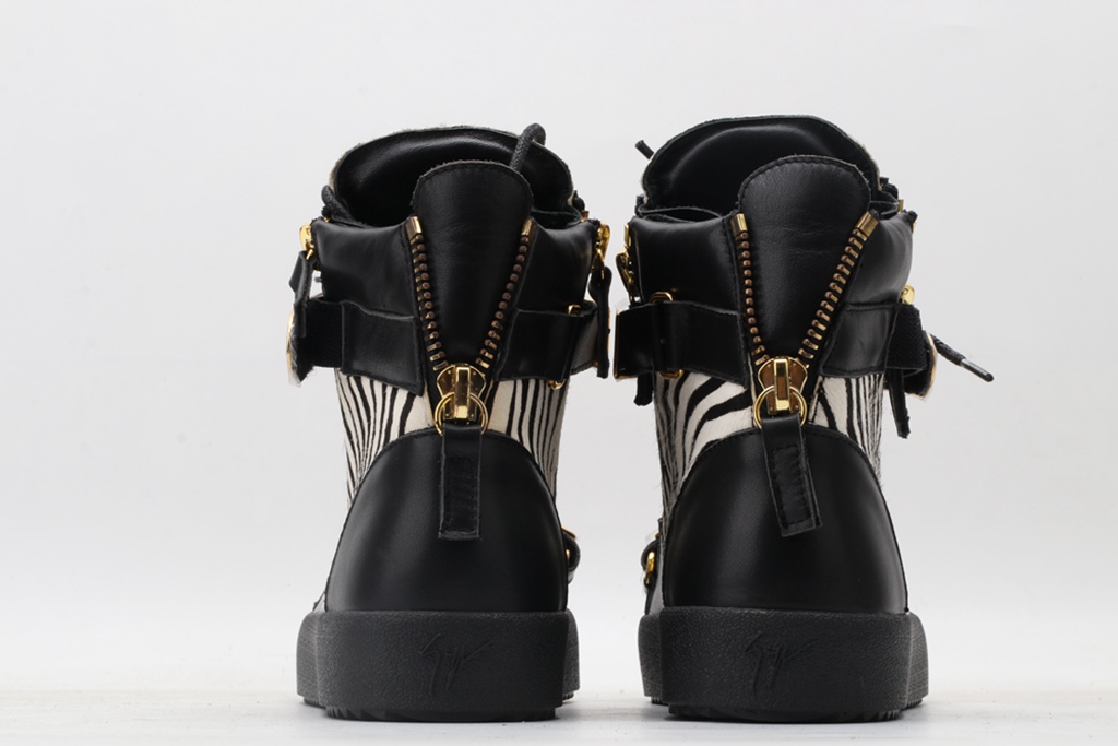 C*L Sneaker